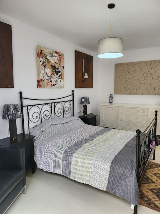 올리벨라 Contempory Exclusive Sitges Area 빌라 외부 사진