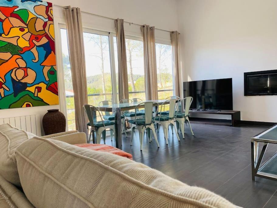 올리벨라 Contempory Exclusive Sitges Area 빌라 외부 사진